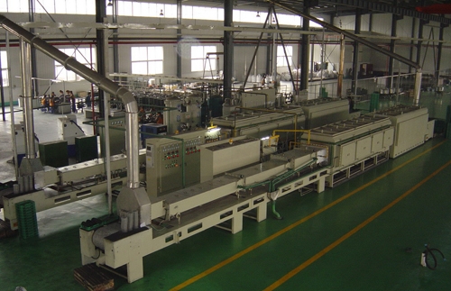 连续微波烧结炉