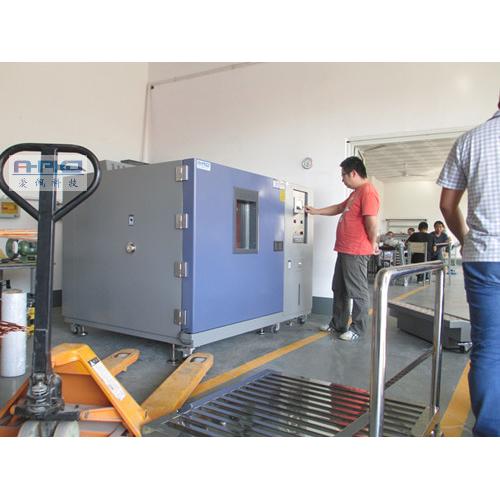 高低温试验设备品牌厂家/高低温温热试验箱